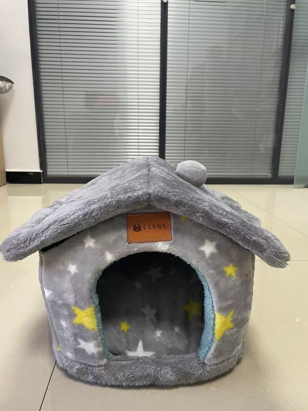Gullig Hund Villa